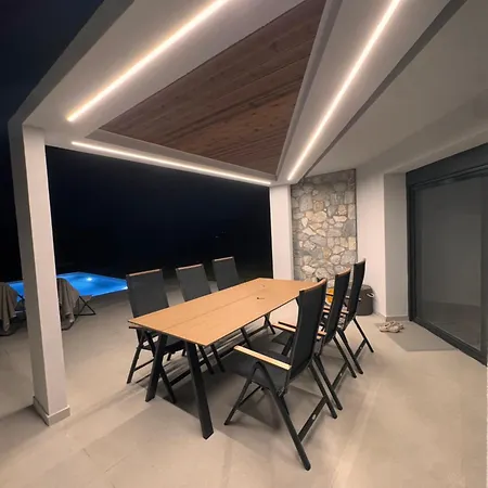 Sanistonevillas בית נופש